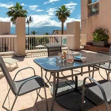 Calvi Sleeps 4 Air Con Wifi